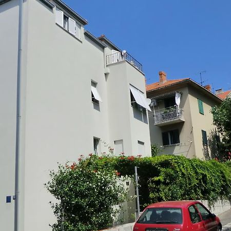 Apartments Ruzic Split Exterior photo