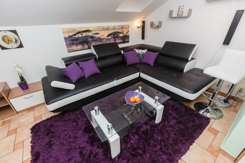 Apartments Ruzic Split Room photo